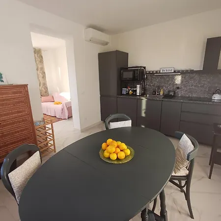 Casa Luisa 2 Bilocale * プロッキオ